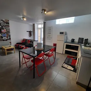 https://copropriete-les-iris.hotels-rhonealpes.com
